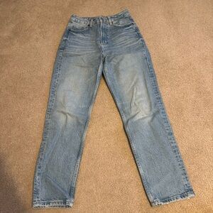 Zara High Waist Light Wash Denim Mom Jeans